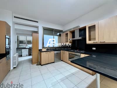 Golden Area - Apartment For Sale in Achrafieh - شقة للبيع في الأشرفية