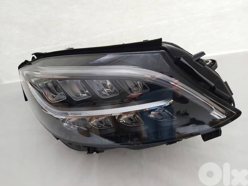 Headlight Mercedes Benz W205 0