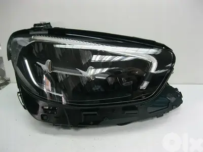 Headlight Mercedes Benz W213
