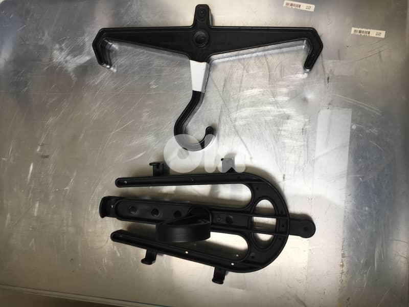 Special hangers 0