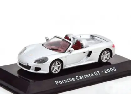 Porsche Carrera GT (2005) diecast car model 1;43.