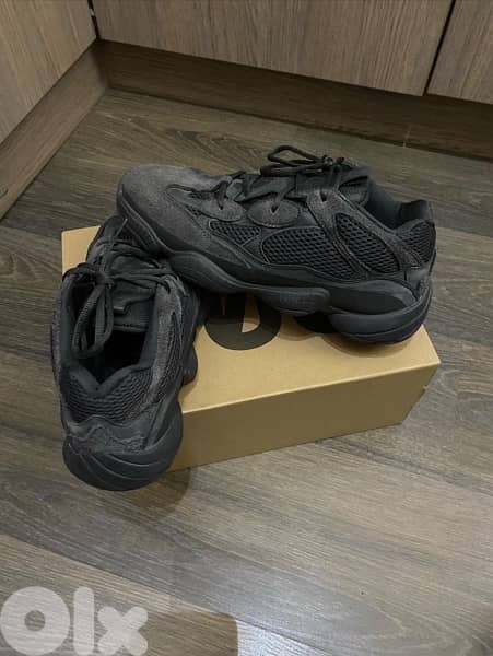Adidas Yeezy 500 black size 44.5 1
