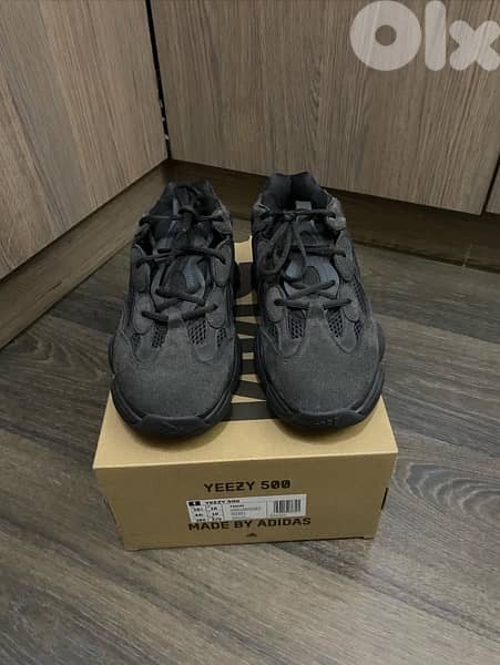 Adidas Yeezy 500 black size 44.5 0