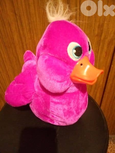 CUTE PURPLE DUCK character Plush medium syze As new toy: 30 Cm=11$ 0