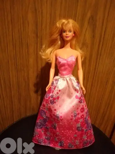 Barbie FRUIT STYLE STRAWBERRY Vintage Mattel dressed as new doll=26$