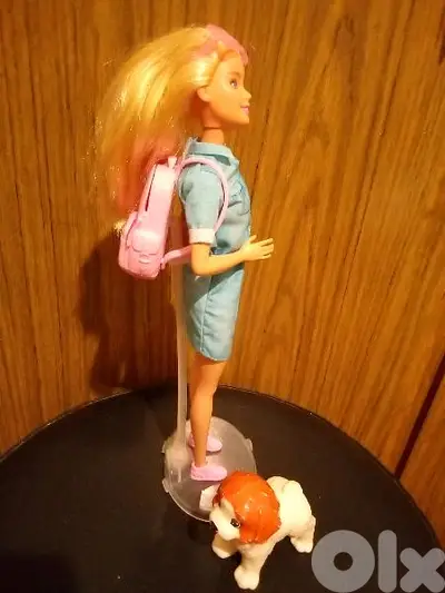 Barbie TRAVEL&PUPPY PLAY FASHIONISTAS great doll+her bag without Puppy
