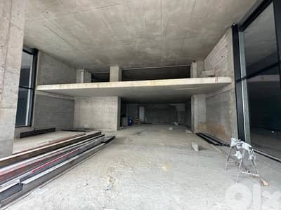 200 Sqm + 160 Sqm Mezanine | Brand New Showroom For Rent in Dekweneh