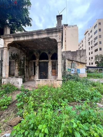 Land for rent in Furn El Chebbak ارض للإيجار في فرن الشباك