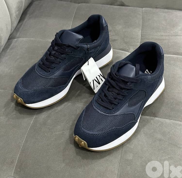 ZARA Original RETRO LEATHER size 41 5