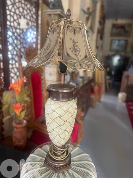 globe antiques 1