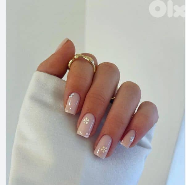 Gorgeous manicure and pedicure decoration box 10