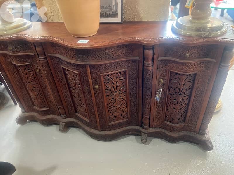 dersoir antique engraved solid wood 0