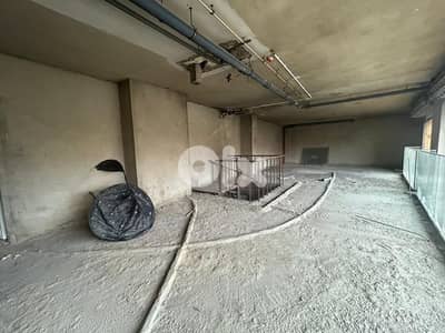 L15087-Core & Shell 255 SQM Shop for Rent in Down Town