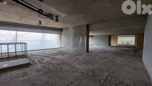 L15088-Core & Shell 400 SQM Shop for Rent in Down Town