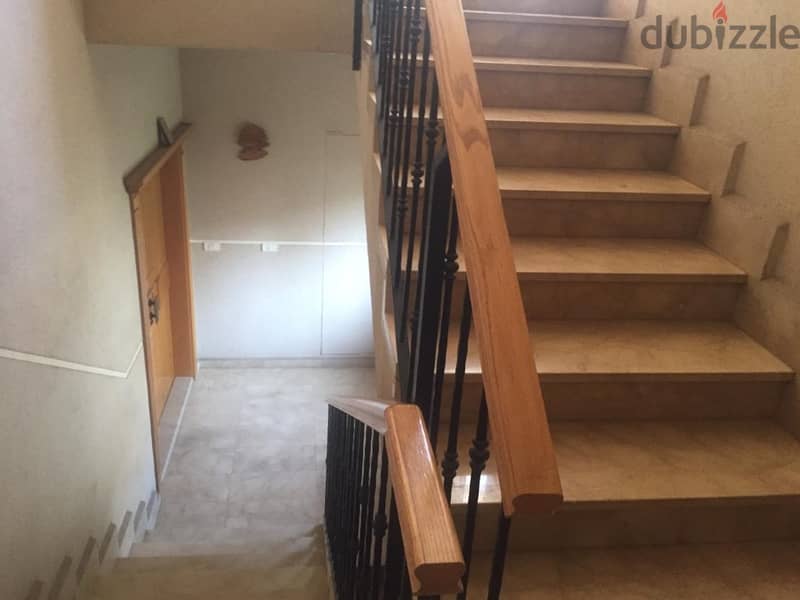 Building for sale in Ain Alak | Mounatin and sea view | 953 Sqm 5