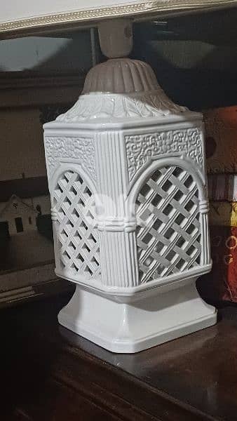 antique 16