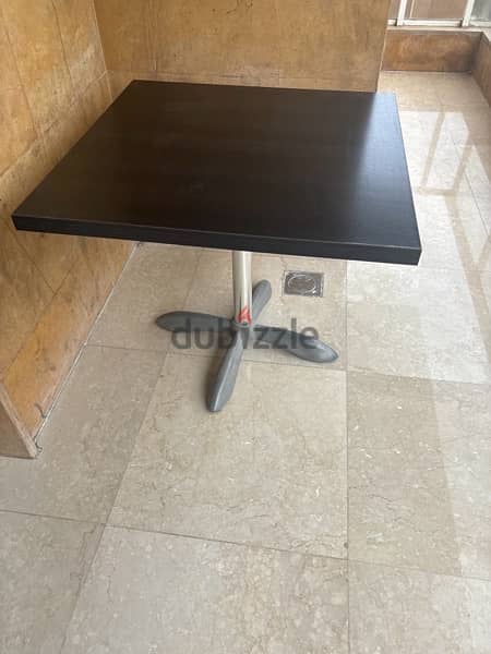 garden table 0