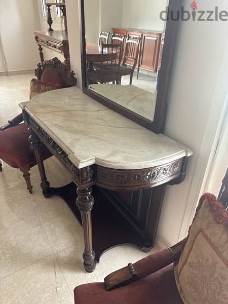 commode with mirror 5
