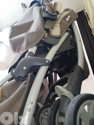 عرباية chicco