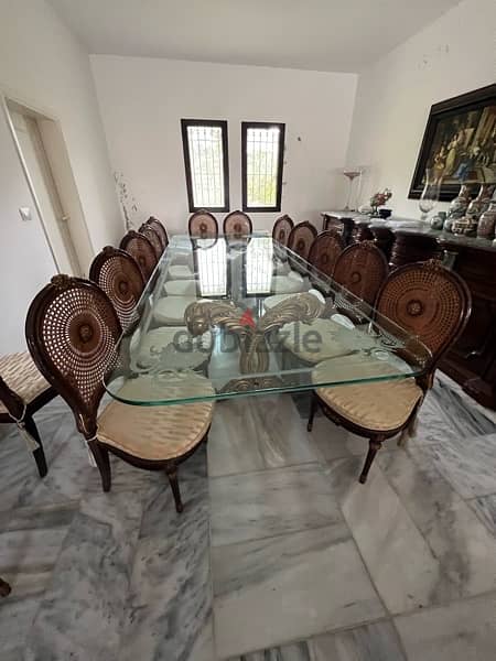 full Classic dining room exellent condition 0
