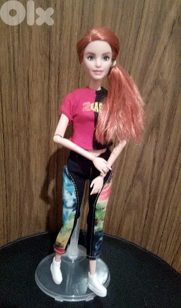 Barbie WELLNESS/ FITNESS Red haired Articulated Great Mattel doll=25