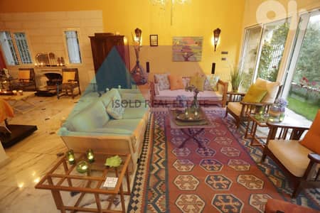 Furnished 400 m2 duplex villa with 280 m2 terrace for rent in Mayrouba