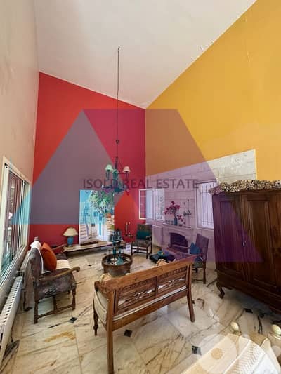 Furnished 400 m2 duplex villa with 280 m2 terrace for rent in Mayrouba