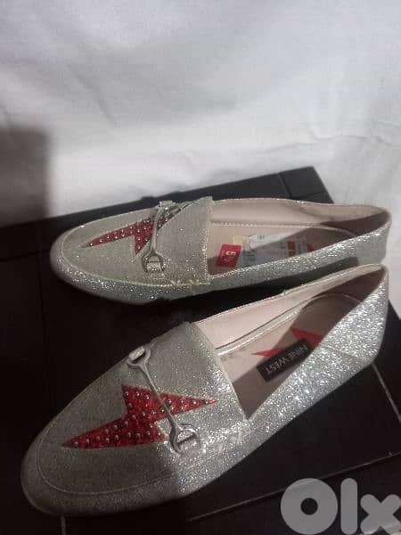 New nine west 0