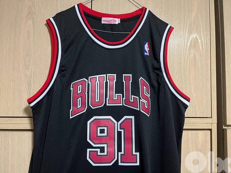 Dennis Rodman Chicago bulls 1997  black limited edition kit 2
