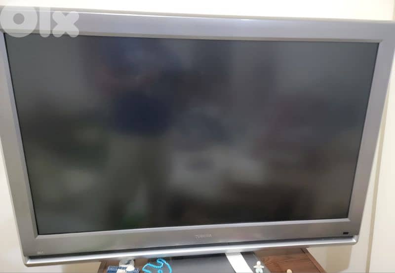 Toshiba tv 42 inches 1