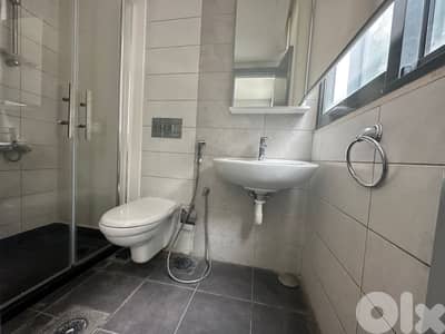 Superior Studio for rent Monthly in Clemenceauشقة مريحة للإيجار