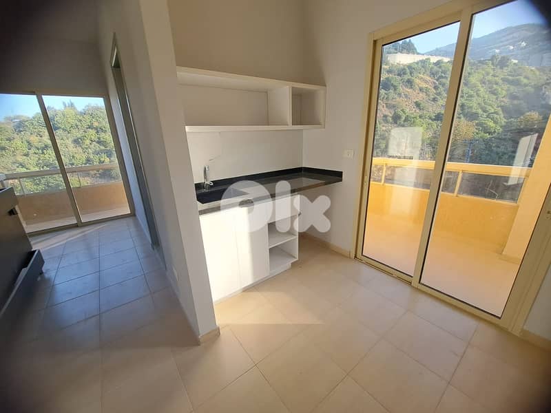 L14842 - Dorm Building for Sale in Blat 1
