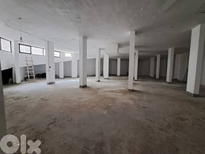 L15138 -Spacious Warehouse For Sale In Dekweneh