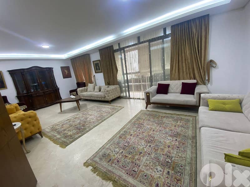 AIN EL MRAISSEH PRIME (220SQ) 3 BEDROOMS , (AM-191) 0