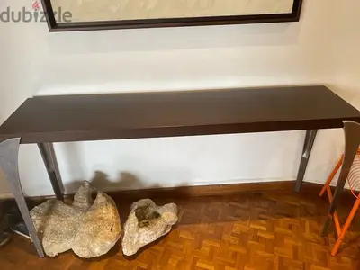 Front desk table