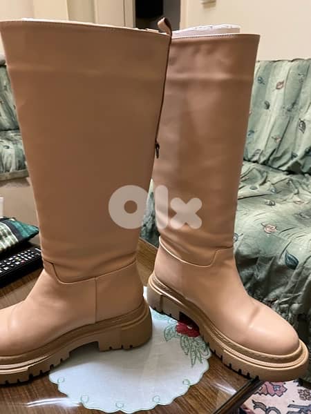 Boots 0