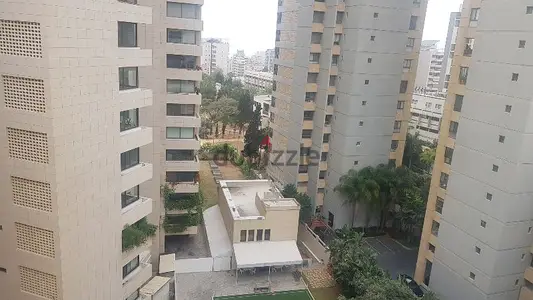 300 m2 appartement in koraytem with nice view for rent.