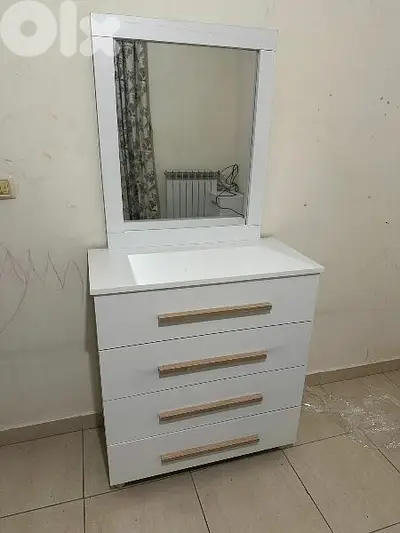 شفنيرة مع مرايا 80 سم