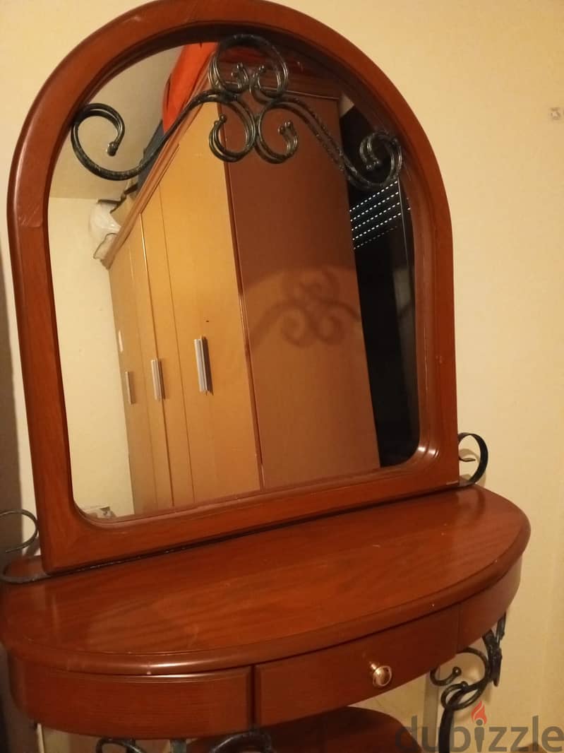 كونسول خشب ع 1