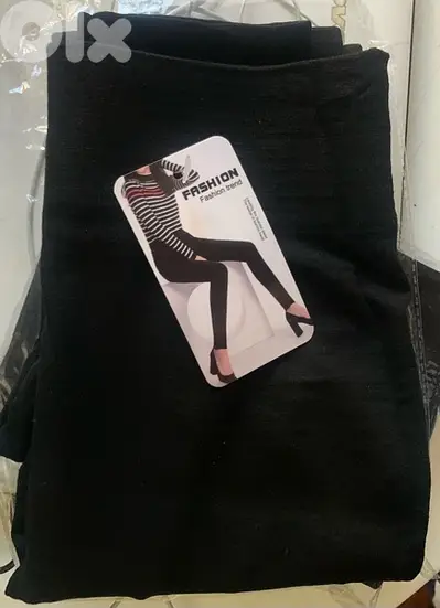 Fashiontrend thick stretchy black leggings.
