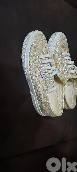 Shoes size 38