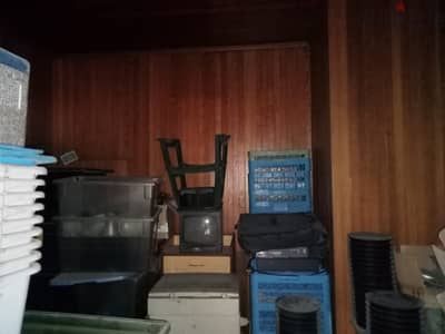 30 Sqm + 120 Sqm Mezanine | Shop for sale in Zalka | Need rennovation