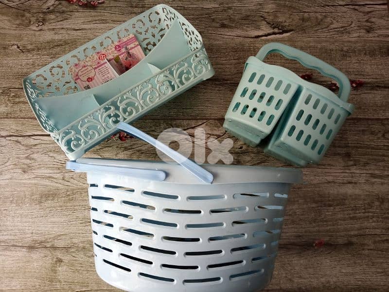 organizing baskets 4