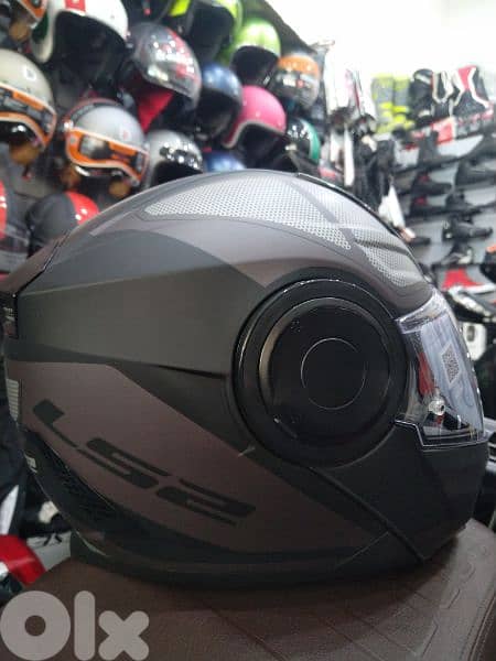 helmet Ls2 Scope modular duel visor weight 1750 size xL 3