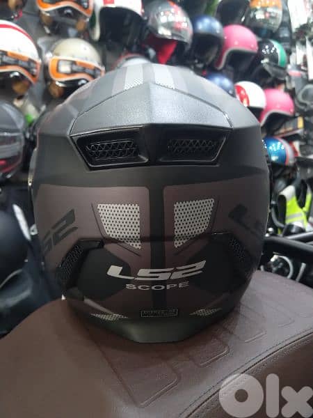 helmet Ls2 Scope modular duel visor weight 1750 size xL 4