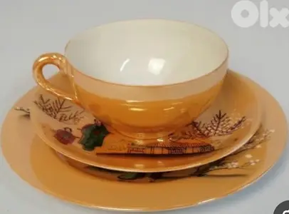 طقم شاي صيني ياباني 8فناجين مع صحوننن25pcs maruku china(made in japon)