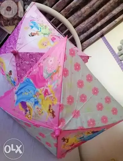 شماسي بحر ٢ دولارين