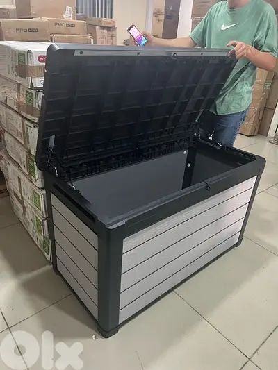 new storage box 380l