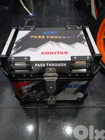 aluminium universal top box 55L 130$