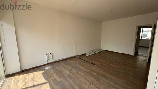 Office for Sale in Clemenceau مكتب للبيع بكليمنصو